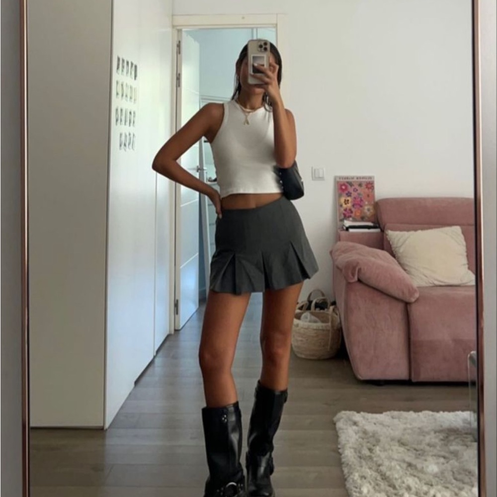 Zara Grey Pleated Mini Skirt